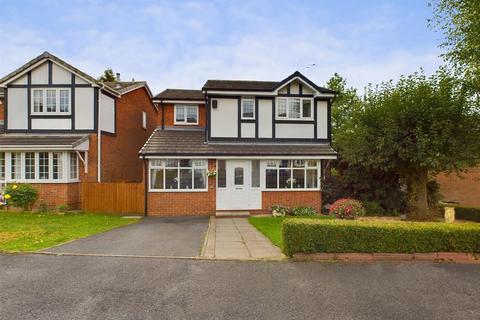 4 bedroom detached house for sale, Boyce Gardens, Nottingham NG3