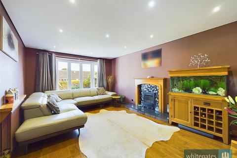 3 bedroom bungalow for sale, Oakleigh Avenue, Clayton, Bradford, West Yorkshire, BD14