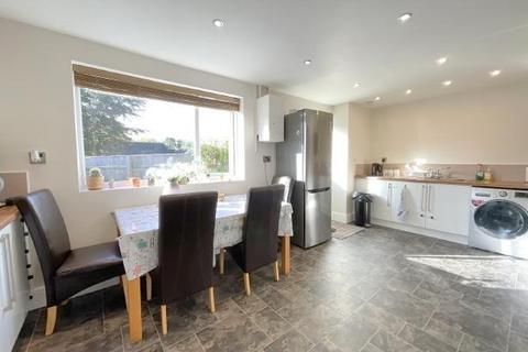 6 Beech Way, Cleethorpes, DN35 0RG
