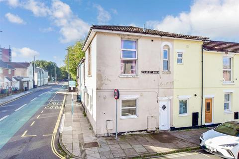 2 bedroom end of terrace house for sale, Twyford Avenue, Portsmouth, Hampshire