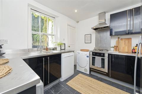 2 bedroom apartment for sale, London W11