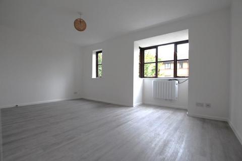 undefined, Somerset Gardens, White Hart Lane, London, N17