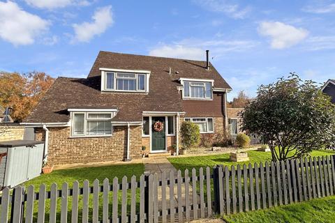 4 bedroom detached house for sale, Catherine Close, Shrivenham, SN6