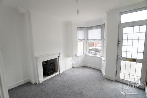 69 Coopers Road, Northfleet, Gravesend, DA11 7AH