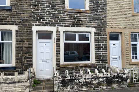 2 bedroom terraced house to rent, Holmby Street, Burnley BB10