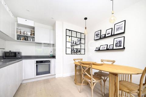 1 bedroom apartment for sale, Burghley House, Royal Engineers Way, Mill Hill, London, NW7