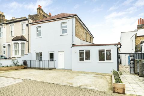 Flat 1, Grayson House, 2a Mackenzie Road, Beckenham, BR3 4RU