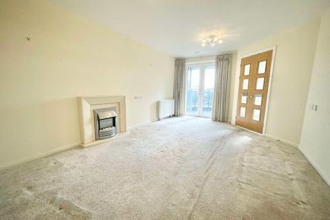 1 bedroom flat for sale, Station Road, Poulton-Le-Fylde FY6