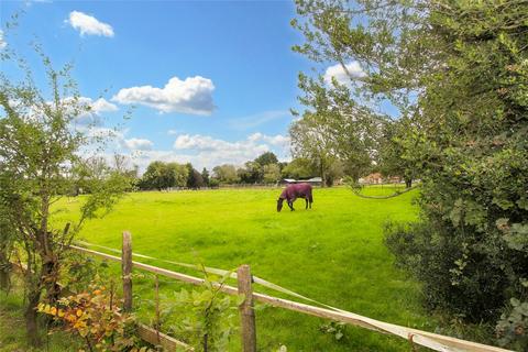 4 bedroom detached house for sale, Petersfield Road, Monkwood, Alresford, Hampshire, SO24