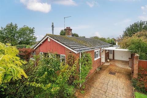 3 bedroom detached bungalow for sale, Orchard Glade, Headcorn