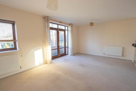 2 bedroom flat to rent, Brook Chase Mews, Nottingham, NG9 5EF