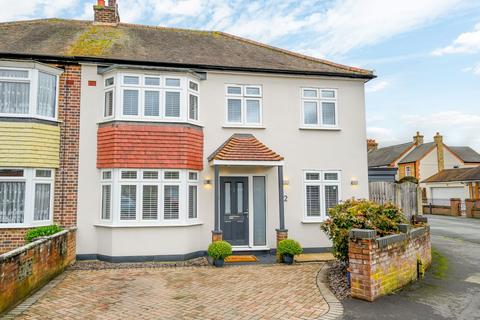 4 bedroom semi-detached house for sale, Braycourt Avenue, WALTON-ON-THAMES, KT12