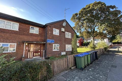 2 bedroom apartment to rent, Chaddesley Close, Oldbury