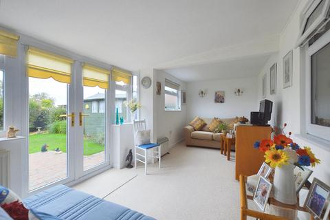 2 bedroom bungalow for sale, Beech Avenue, Bourne, PE10