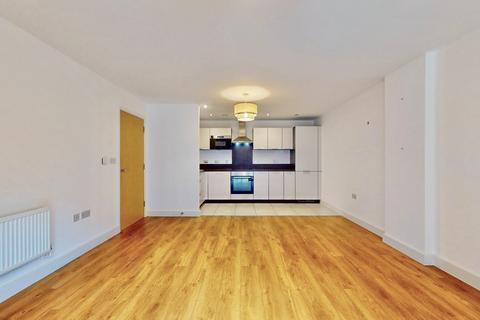 2 bedroom apartment for sale, Albatross Way, London, SE16