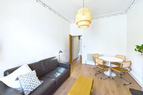 2 bedroom flat to rent, Oxford Street, Newington, Edinburgh, EH8