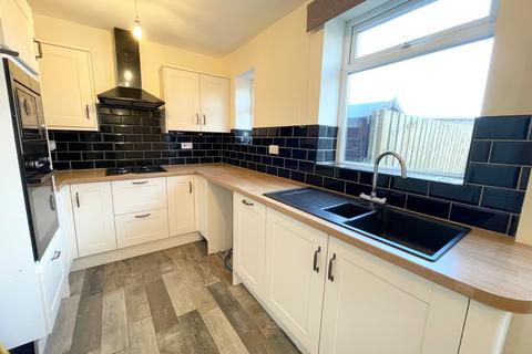 3 bedroom semi-detached house to rent, Vale View, Oxspring, Sheffield, South Yorkshire, UK, S36