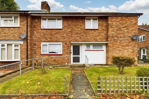 3 Town Mead, Crawley, RH11 7EG