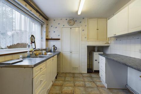 3 Town Mead, Crawley, RH11 7EG
