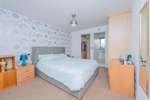 19 Highlander Drive, Donnington, Telford, TF2 8JU