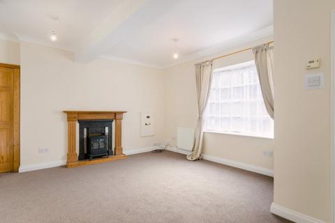 2 bedroom terraced house to rent, The Green, Acomb, York, YO26