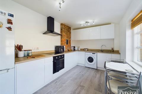 1 bedroom apartment for sale, Nonancourt Way, Earls Colne, Colchester, Essex, CO6