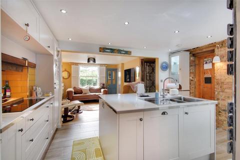 3 bedroom semi-detached house for sale, Church Lane, Etchingham, East Sussex, TN19