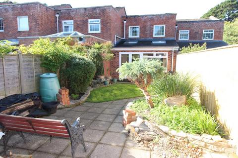 3 bedroom house for sale, Harriers Close, Christchurch