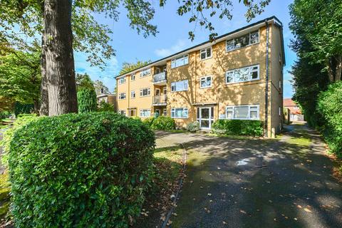 2 bedroom apartment for sale, Cambridge Road West, Farnborough, GU14