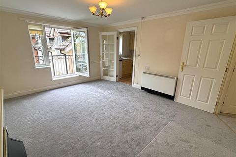 1 bedroom apartment for sale, Branksomewood Road, Fleet GU51