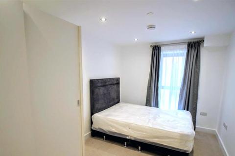 2 bedroom flat to rent, Mabgate, Leeds, West Yorkshire, UK, LS9