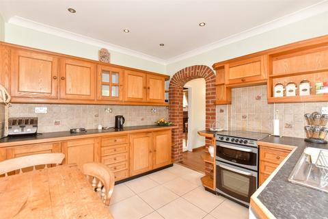 3 bedroom end of terrace house for sale, Rectory Lane, Saltwood, Hythe, Kent