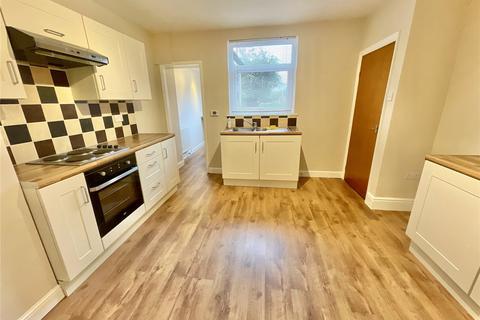 3 bedroom end of terrace house for sale, Barnsley Road, Darton, S75