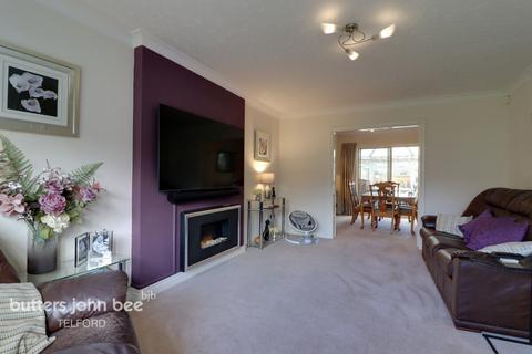 4 bedroom detached house for sale, Finsbury Drive, Telford