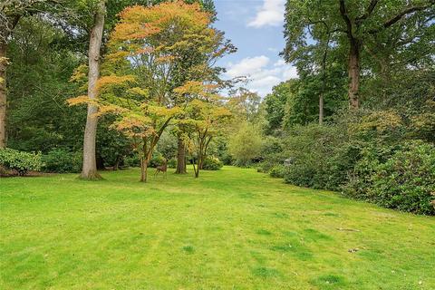 4 bedroom detached house for sale, Highcotts Lane, West Clandon, Surrey, GU4