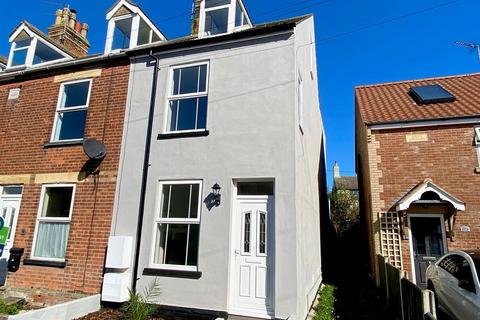 3 bedroom end of terrace house for sale, Church Road, Kessingland, Lowestoft, Suffolk