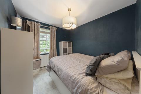 Flat 15, Firtree Court, 62 Mays Hill Road, Bromley, BR2 0NE