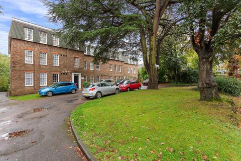 2 bedroom flat for sale, Mays Hill Road, Bromley BR2