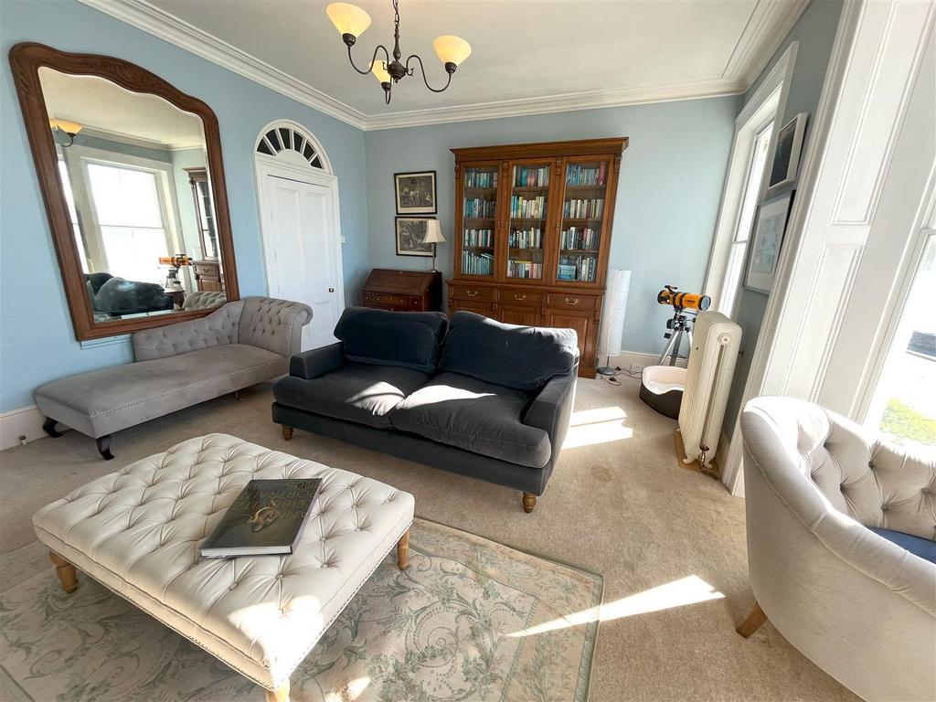 Sitting Room 1-2.jpg