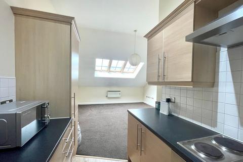 2 bedroom flat for sale, Prescott Street, Halifax, HX1