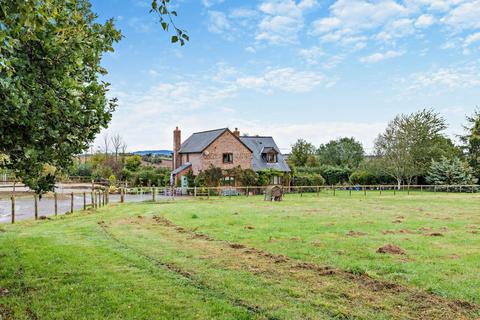 4 bedroom detached house for sale, Llangarron, Ross On Wye