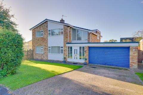 18 Beldams, Needingworth, St Ives, PE27 4TY