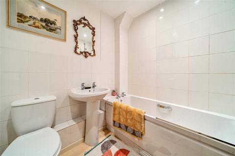 19 Denver Close, Topsham, Exeter, EX3 0NB