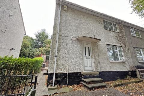 3 bedroom semi-detached house to rent, Phoenix Avenue, Nottingham NG4