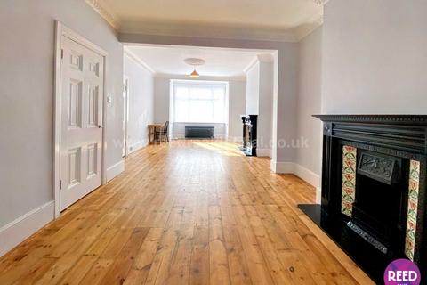 3 bedroom terraced house for sale, Alexandra Road, Southend On Sea