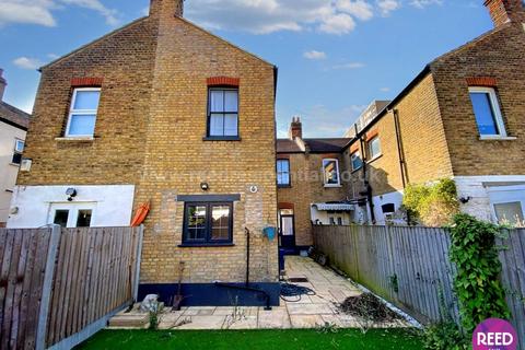 3 bedroom terraced house for sale, Alexandra Road, Southend On Sea