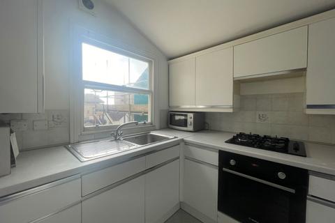 2 bedroom apartment for sale, Flat 2, 9 Victoria Terrace, Hove, East Sussex, BN3 2WB