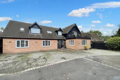 6 bedroom detached house for sale, Long Green, Cressing CM77