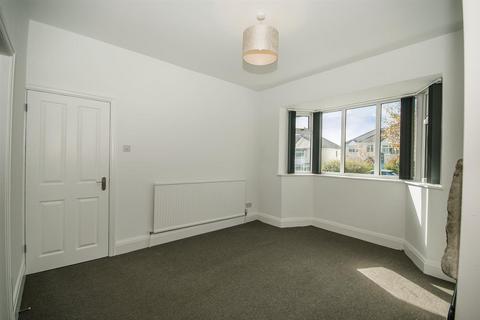 91 Longsight Road, Ramsbottom, Bury, BL0 9TA