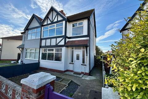 3 bedroom semi-detached house for sale, Welwyn Place, Cleveleys FY5